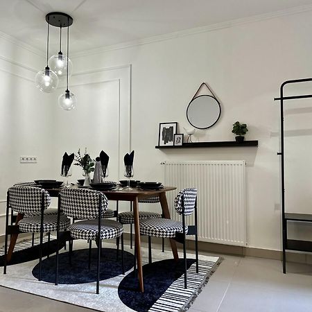 D26 Luxury Suites Budapest Bagian luar foto
