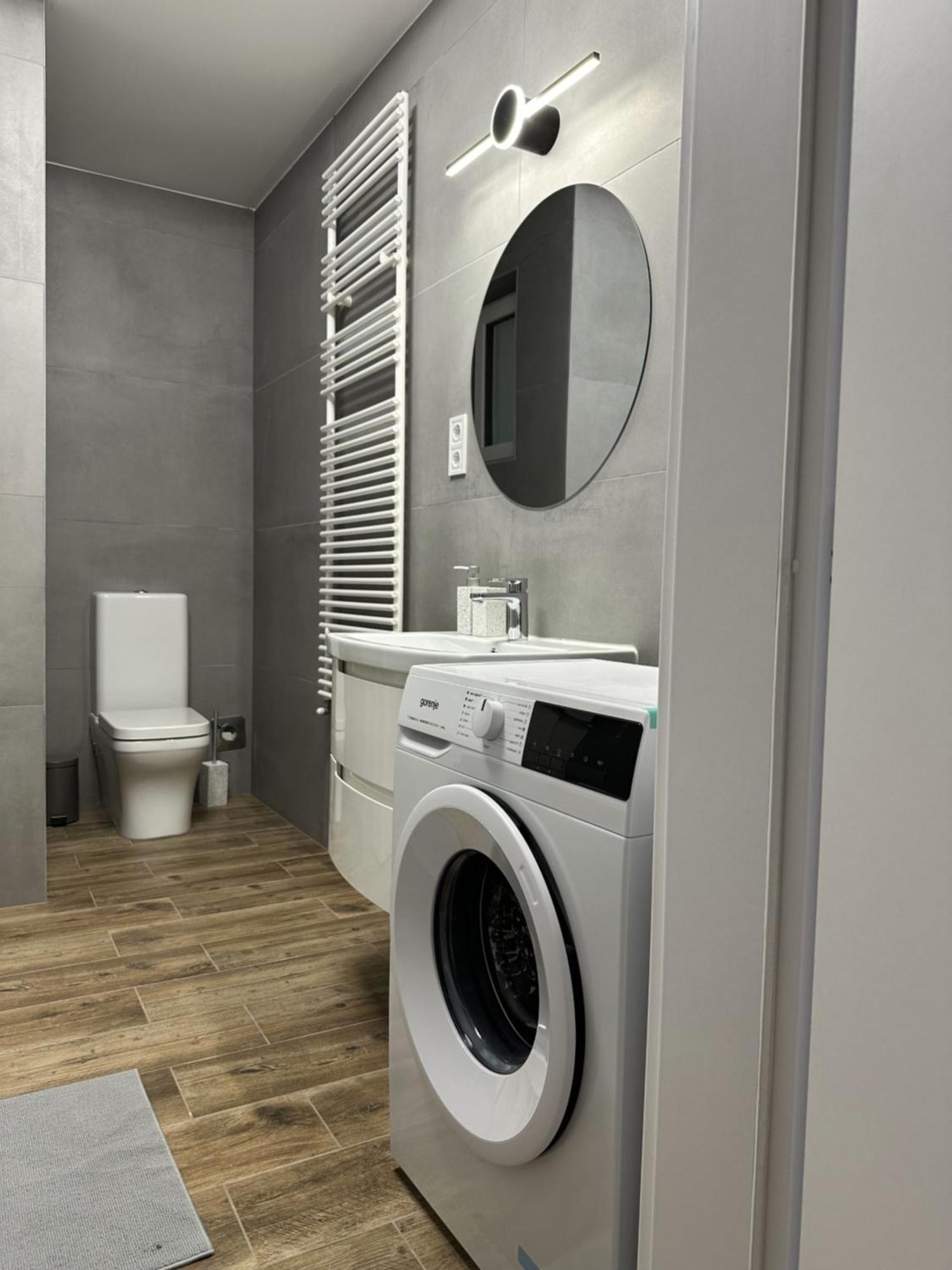 D26 Luxury Suites Budapest Bagian luar foto